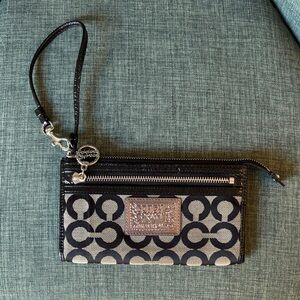 Coach Poppy vintage wallet all over print pattern black tan wallet purse EUC!